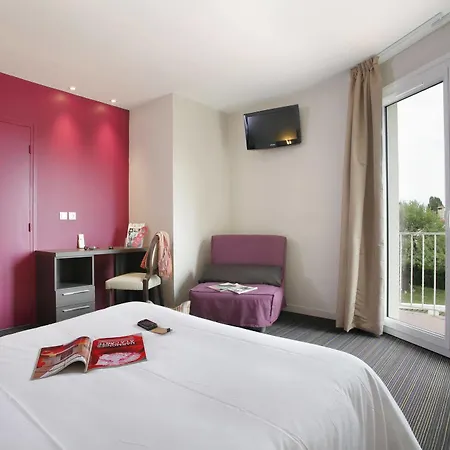 Отель The Originals Perpignan Sud Le Grillon D'or 3*